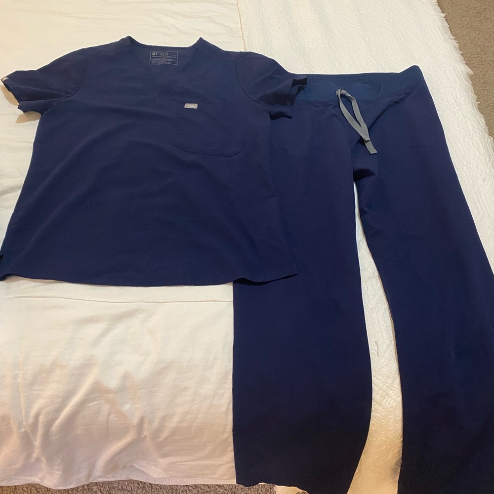 Women’s Figs Technical Collection M Set Scrubs